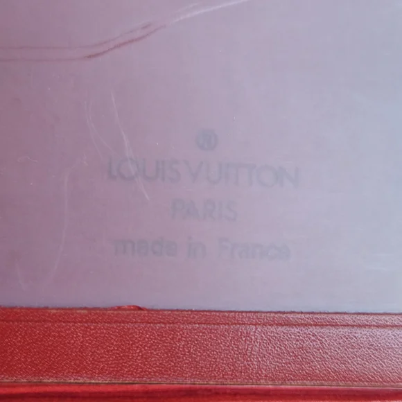 Louis Vuitton Card Holder Epi Red Leather  - Picture 9 of 12